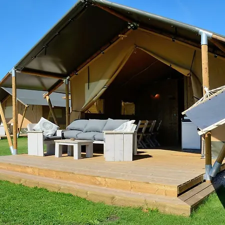 Safaritent * אוסטבורנה