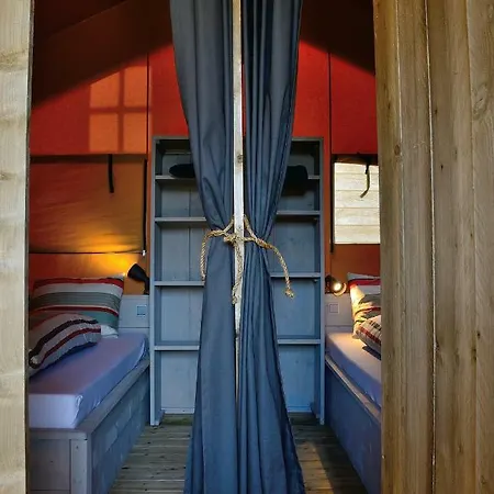 Safaritent Luxury tent Oostvoorne